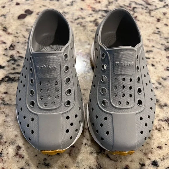 NWOT Native Shoes Unisex Toddler Robbie Shoe - Picture 1 of 6